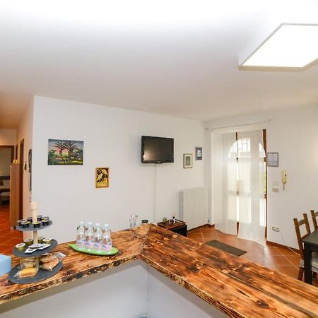 Loft Free Parking Agli Ulivi Moderno E Spazioso Peschiera del Garda Exterior photo