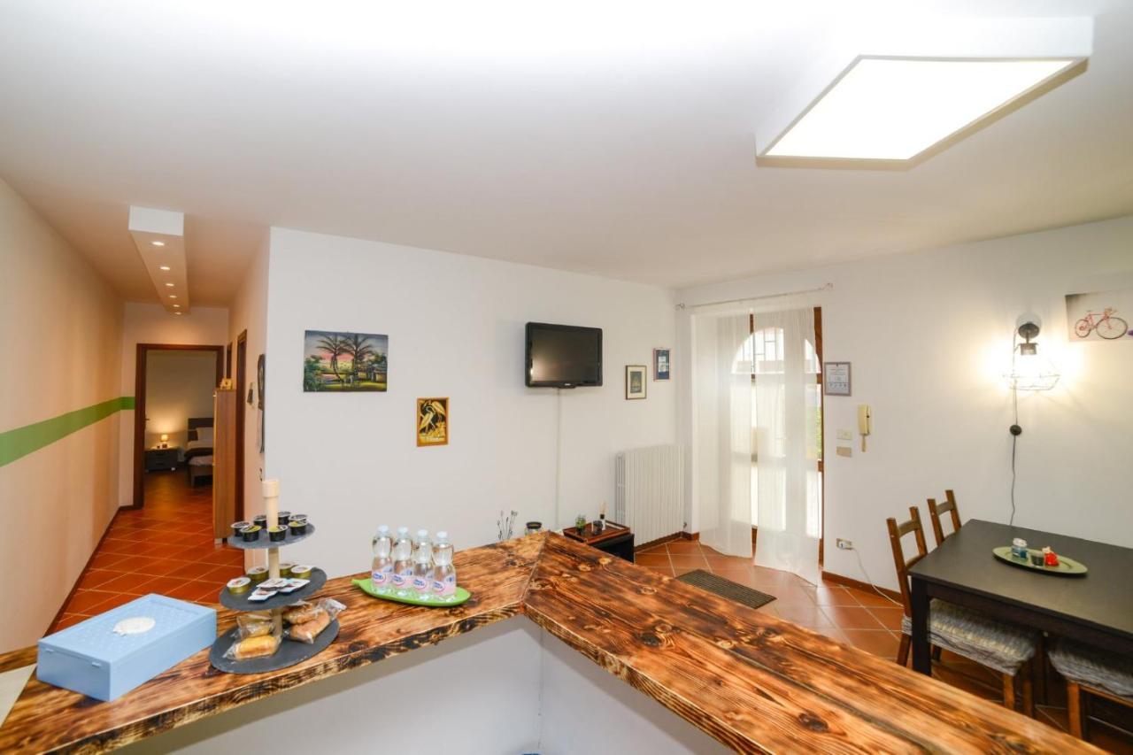 Loft Free Parking Agli Ulivi Moderno E Spazioso Peschiera del Garda Exterior photo